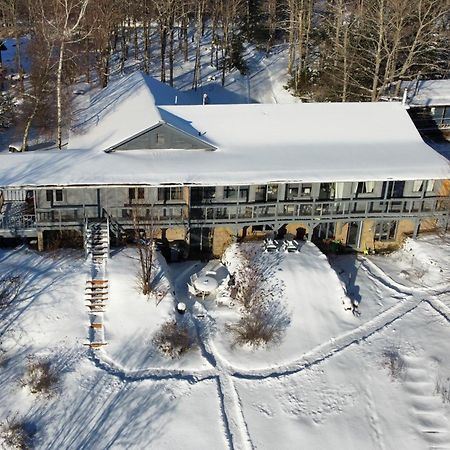 Le Lodge Du Lac Saint-Faustin Kültér fotó