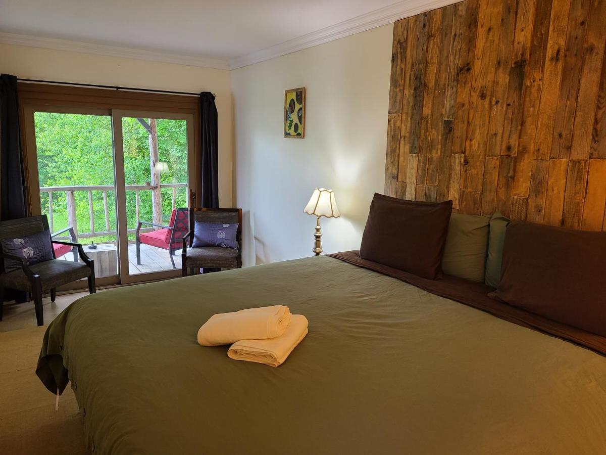 Le Lodge Du Lac Saint-Faustin Kültér fotó