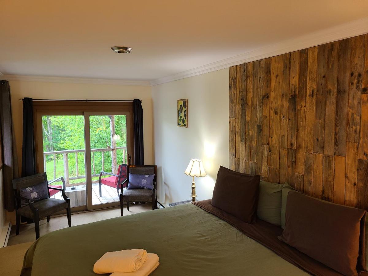 Le Lodge Du Lac Saint-Faustin Kültér fotó